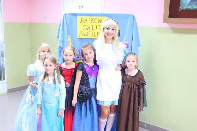 b_1024_768_0_00_images_2023_2024_Swietlica_Bajkowe_Swieto_402350935_805315764729707_6269588726304608473_n